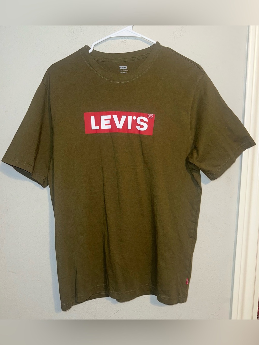 Levi's Olive Green Logo T-Shirt
